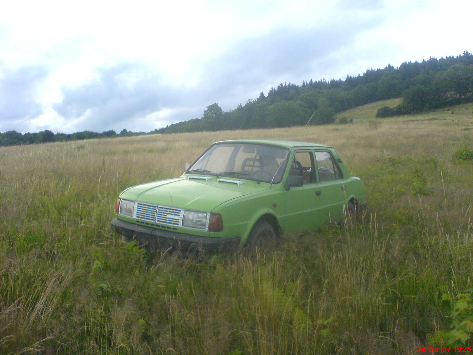 skoda 120.JPG